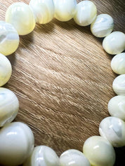 Nacre blanche A+ / 18 - 19 cm