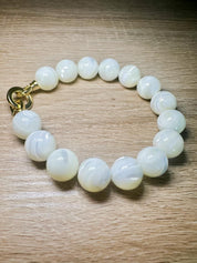 Nacre blanche A+ / 18 - 19 cm