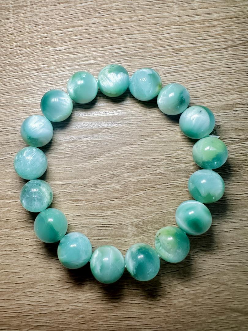 Pierre de Lune Verte AA (Garnierite) / 18 - 19 cm