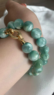 Pierre de Lune Verte AA (Garnierite) / 18 - 19 cm